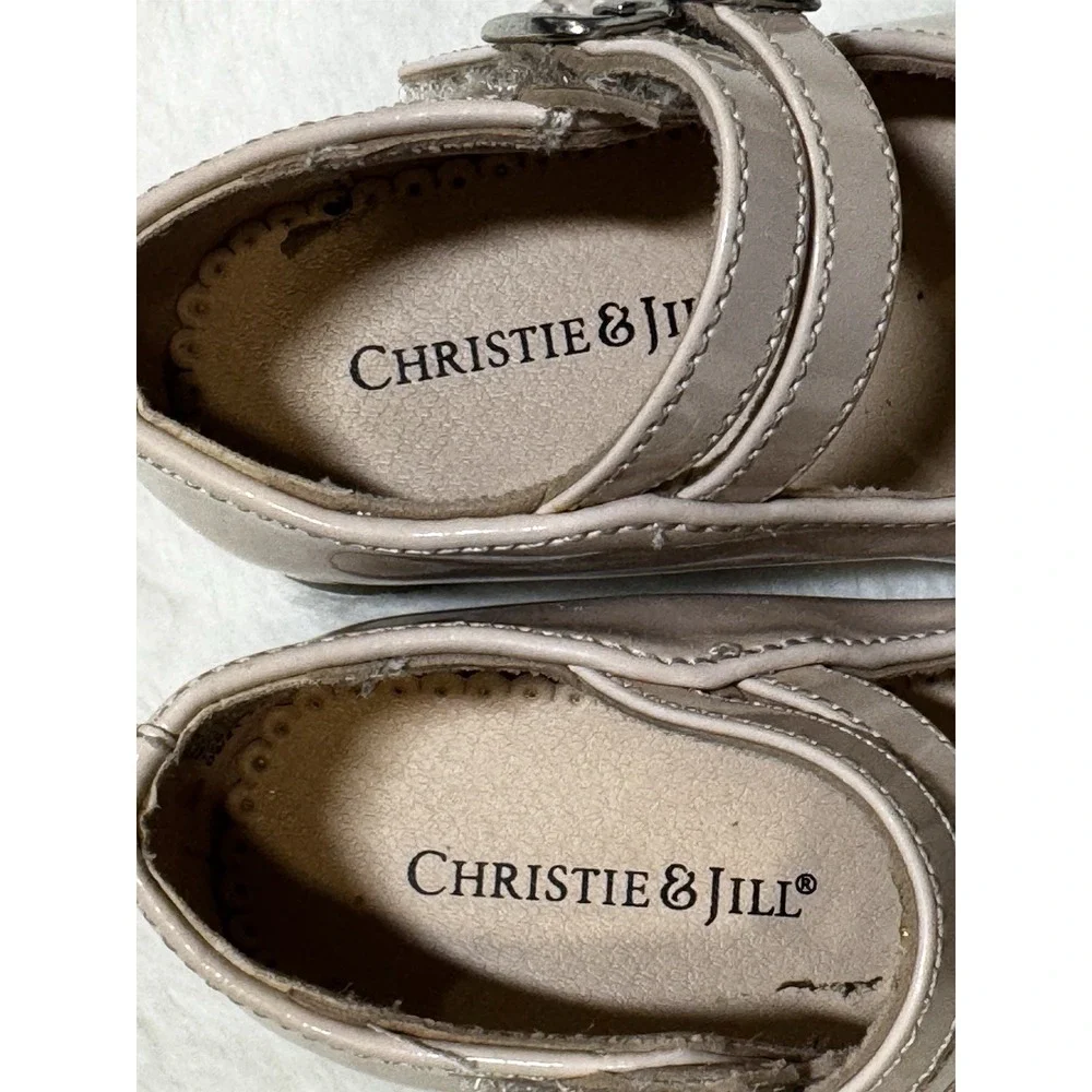 Christie & Jill Toddler Mary Jane Shoes Size 5 Blush Patent Dress Shoes